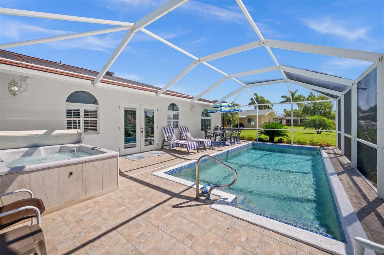 1432 Venetian Court, Cape Coral, FL 33904 Photo
