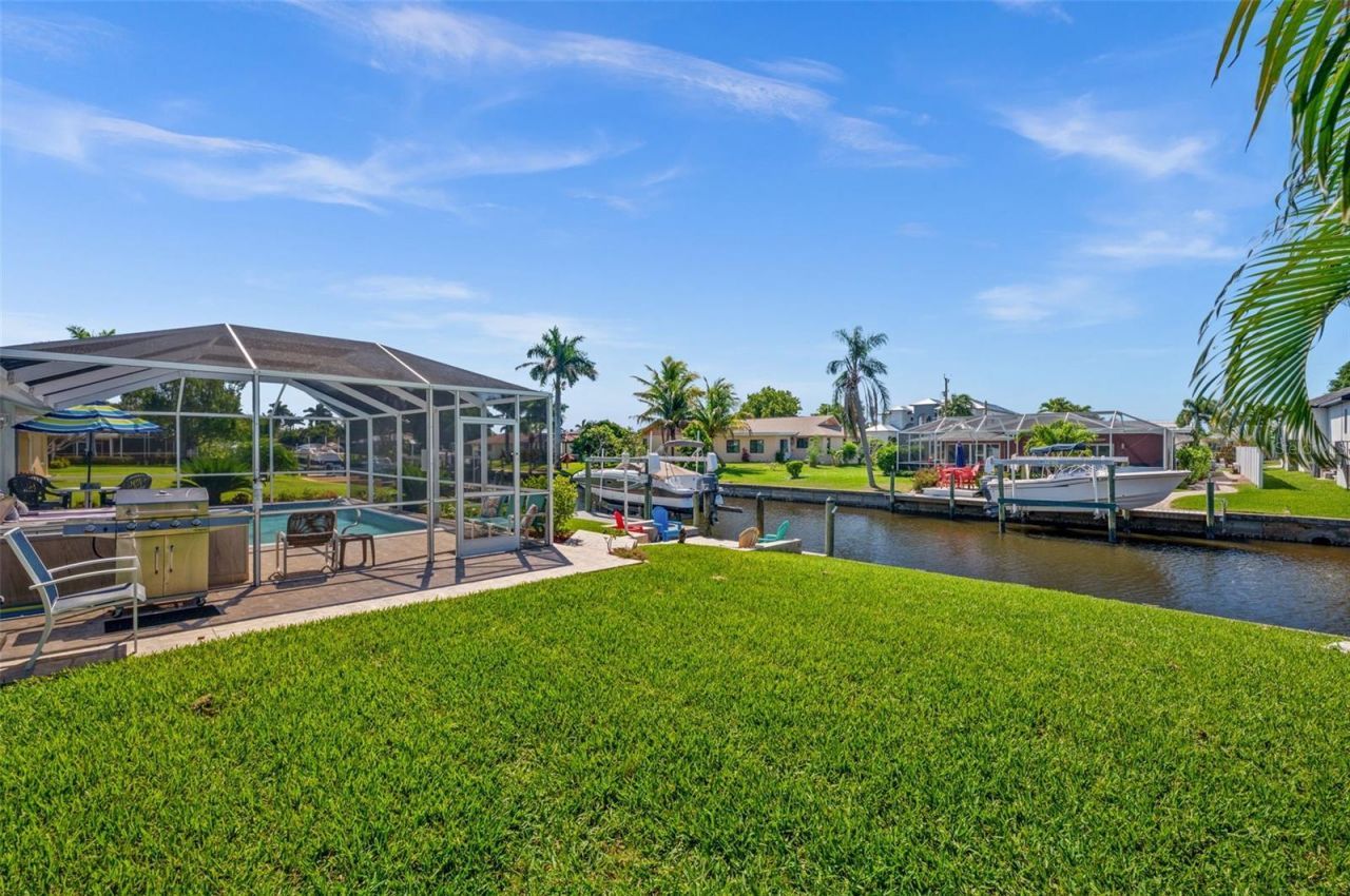 1432 Venetian Court, Cape Coral, FL 33904 Photo
