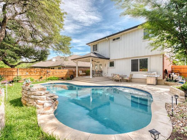 8325 Osborne DR, Austin, TX 78729