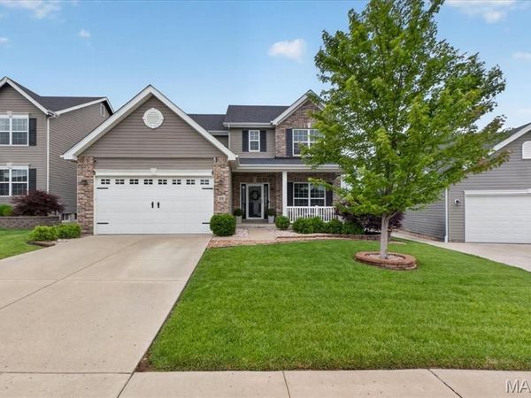 979 Crestwood Lane, O'Fallon, MO 63366