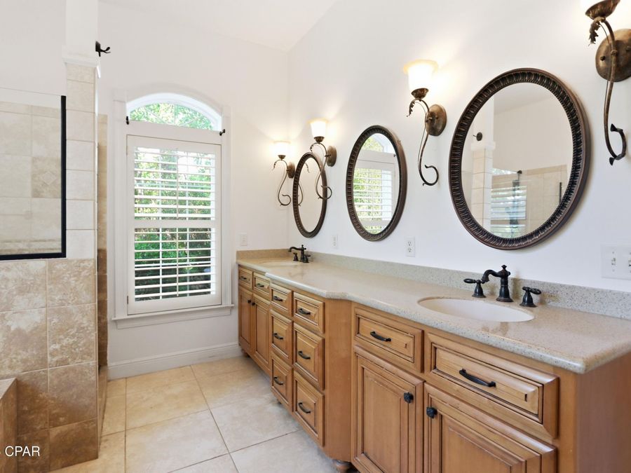 Property Image 91
