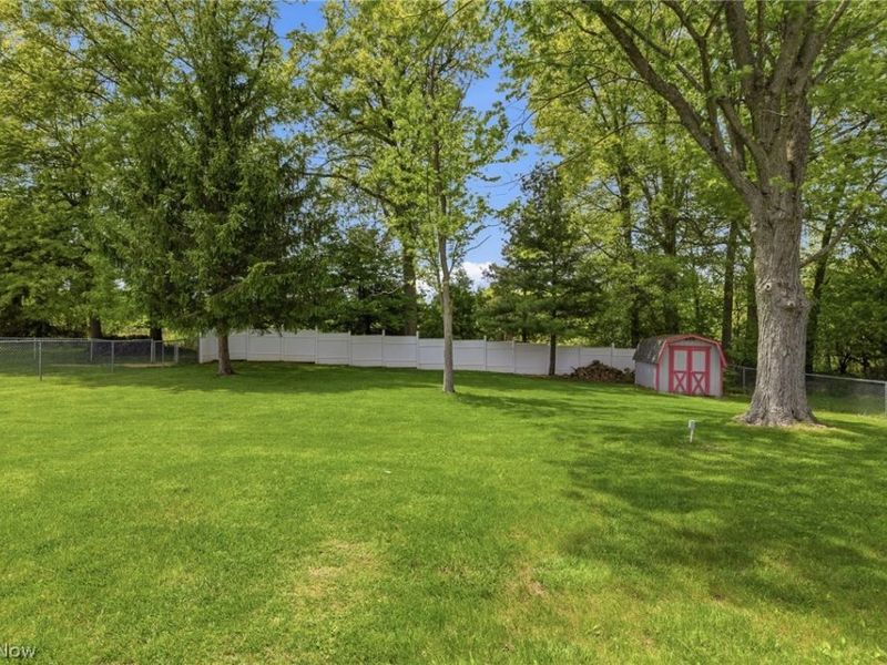 1264 Columbus Circle N, Ashland, OH 44805 Photo 28