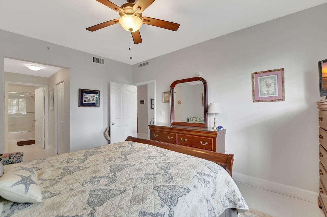 250 NE 3rd Avenue, Unit 1408, Delray Beach, FL 33444 Photo