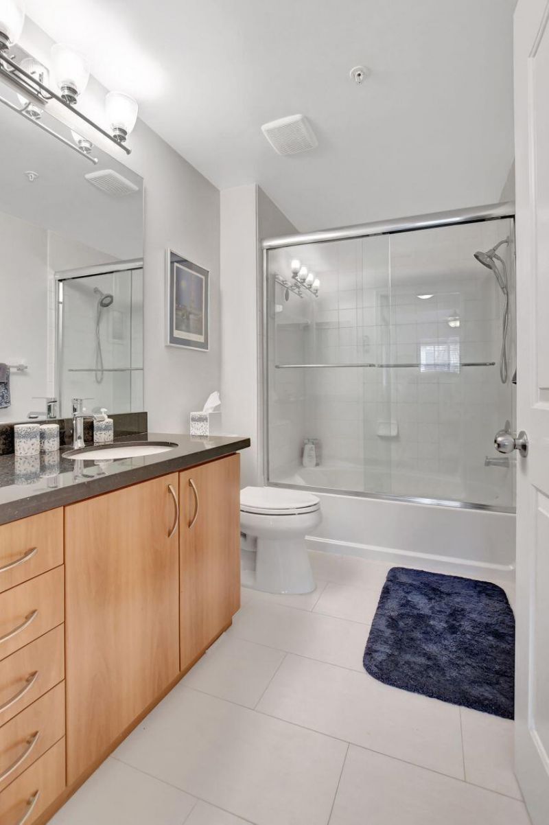 250 NE 3rd Avenue, Unit 1408, Delray Beach, FL 33444 Photo