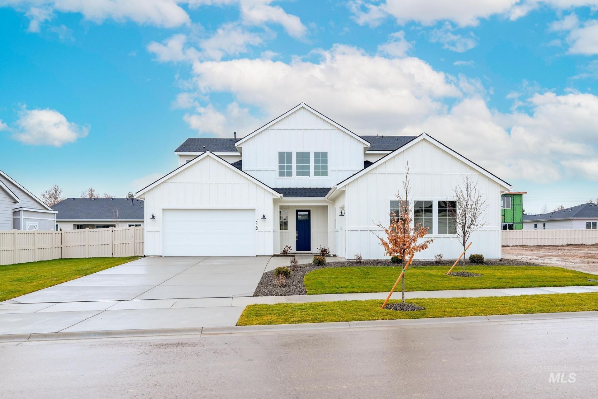 4931 W River Oaks Dr, Meridian, ID 83646 Main Photo