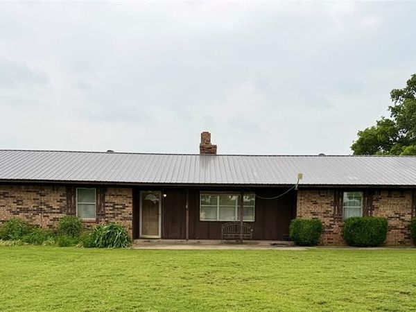 164 State Highway 89, Loco, OK 73442