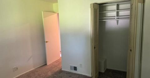 5128 Rhode Island Dr #2, Unit 2, Sacramento, CA 95841 Photo
