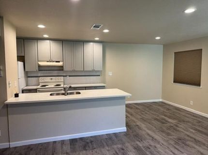 5128 Rhode Island Dr #2, Unit 2, Sacramento, CA 95841 Photo