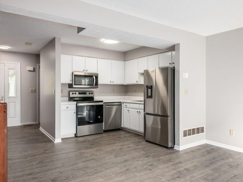 7603 Wellshire Drive, Pickerington, OH 43147 Photo 12