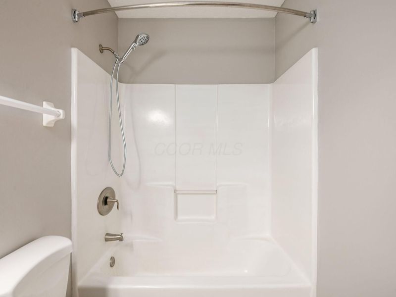 7603 Wellshire Drive, Pickerington, OH 43147 Photo 31