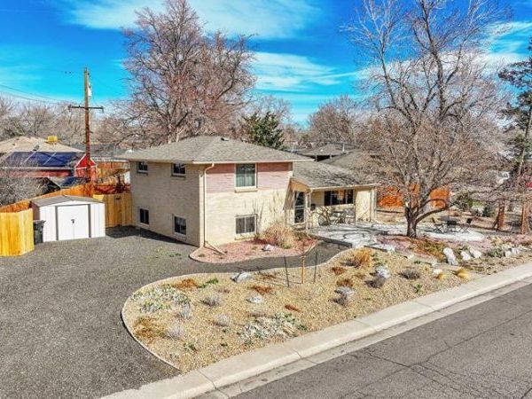 9415 W 51st Avenue , Arvada, CO 80002