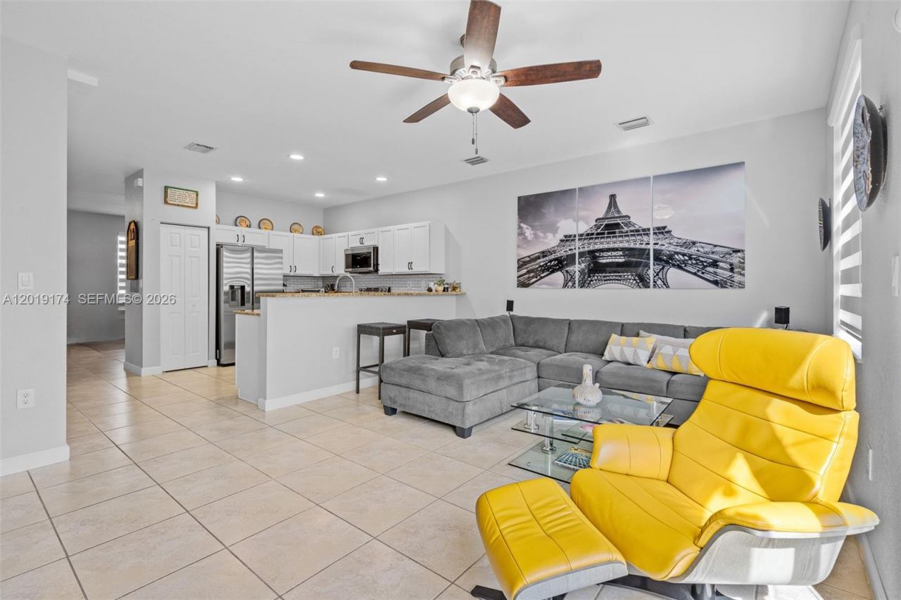 9133 SW 227th St , Unit 5, Cutler Bay, FL 33190 Photo