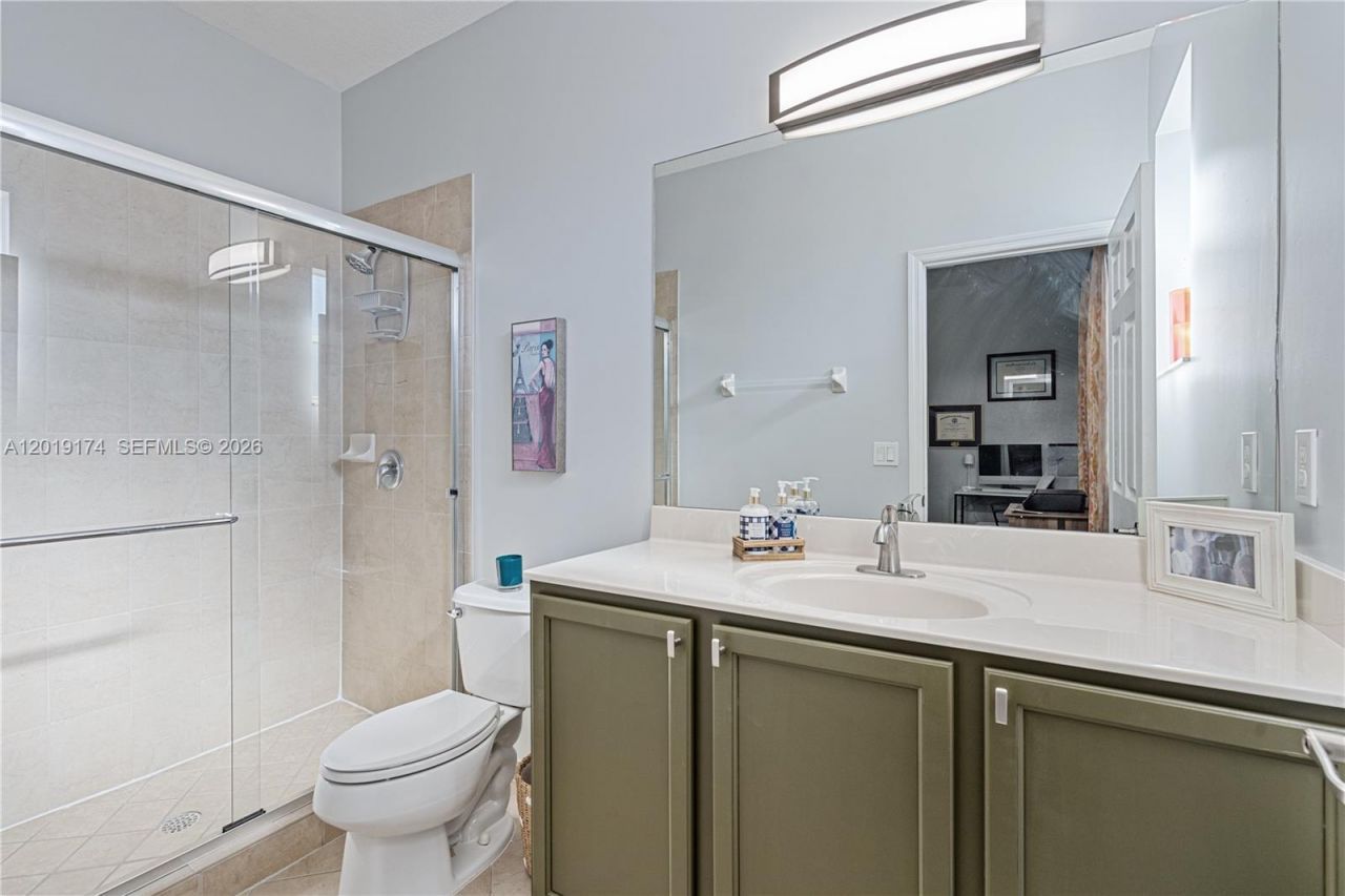 9133 SW 227th St , Unit 5, Cutler Bay, FL 33190 Photo