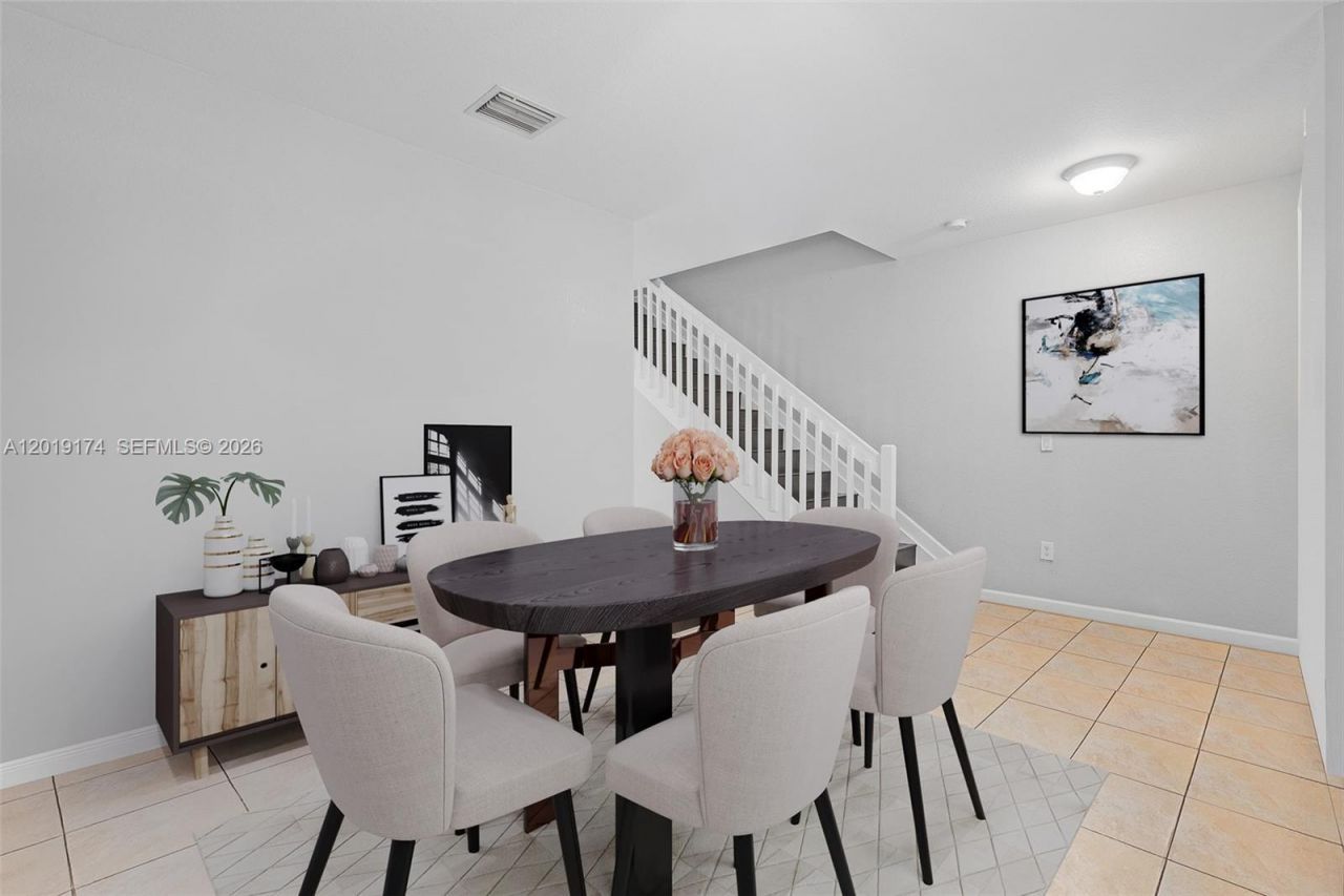 9133 SW 227th St , Unit 5, Cutler Bay, FL 33190 Photo