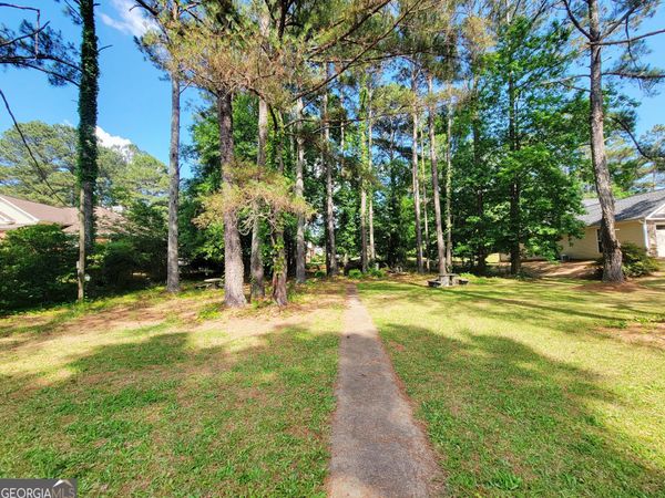 116 W Greenwich Circle, Lagrange, GA 30241