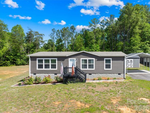 171 Brook Creek Drive, Troutman, NC 28166