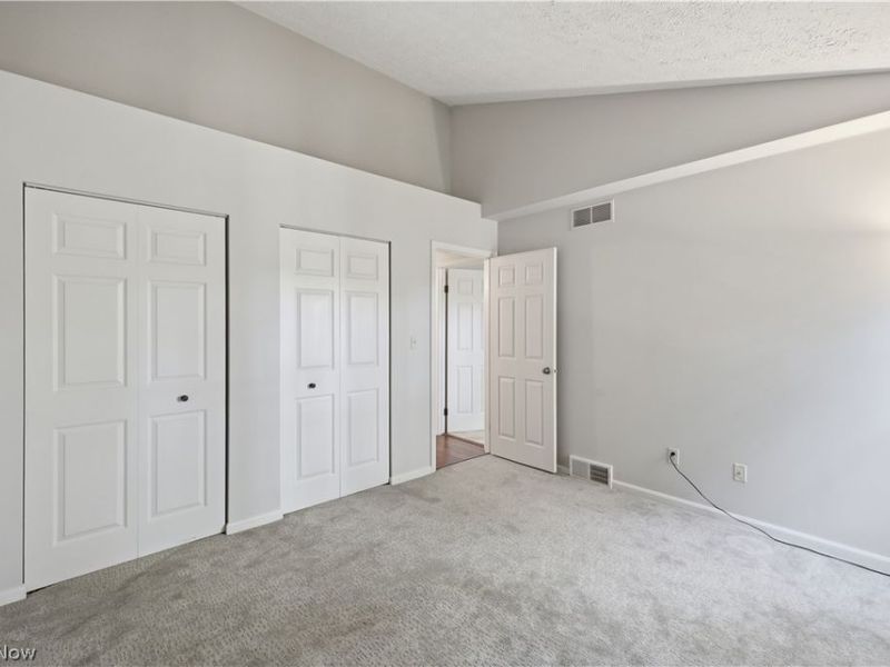 1293 Red Tail Hawk, Unit 5, Boardman, OH 44512 Photo 12