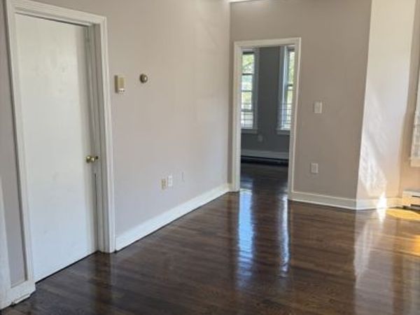 95 Willowwood St, Unit 3, Boston, MA 02121