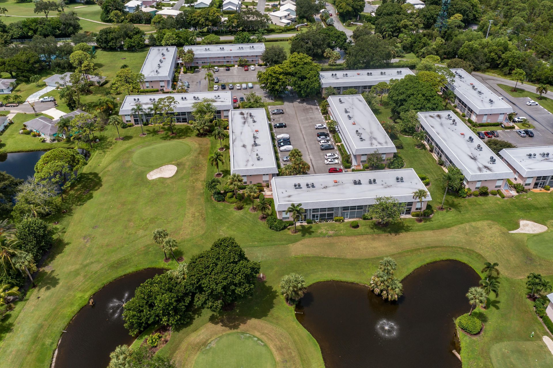 18081 SE Country Club Drive, Unit 132, Jupiter, FL 33469 Photo