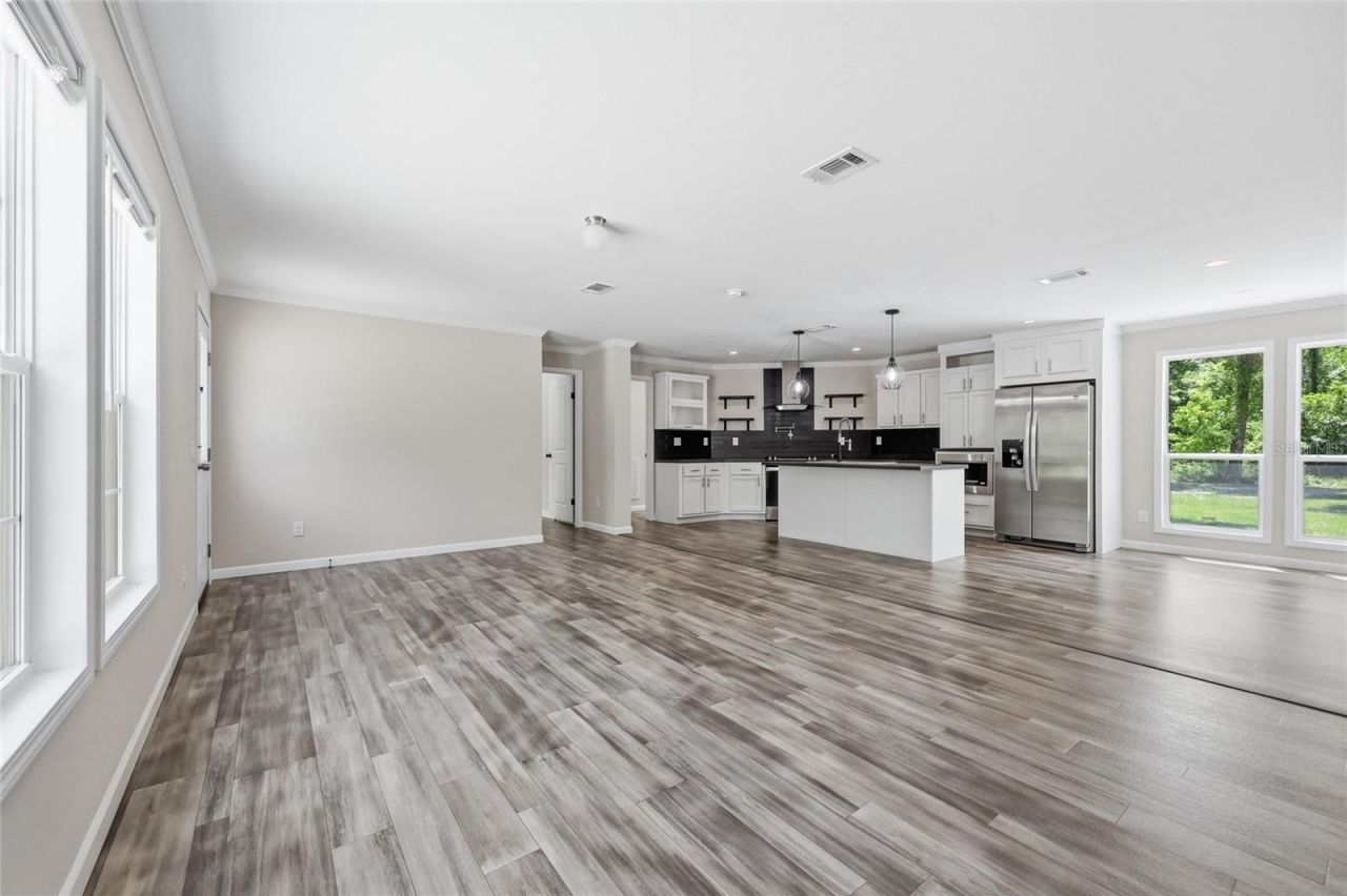 672 SW Newark Drive, Fort White, FL 32038 Photo