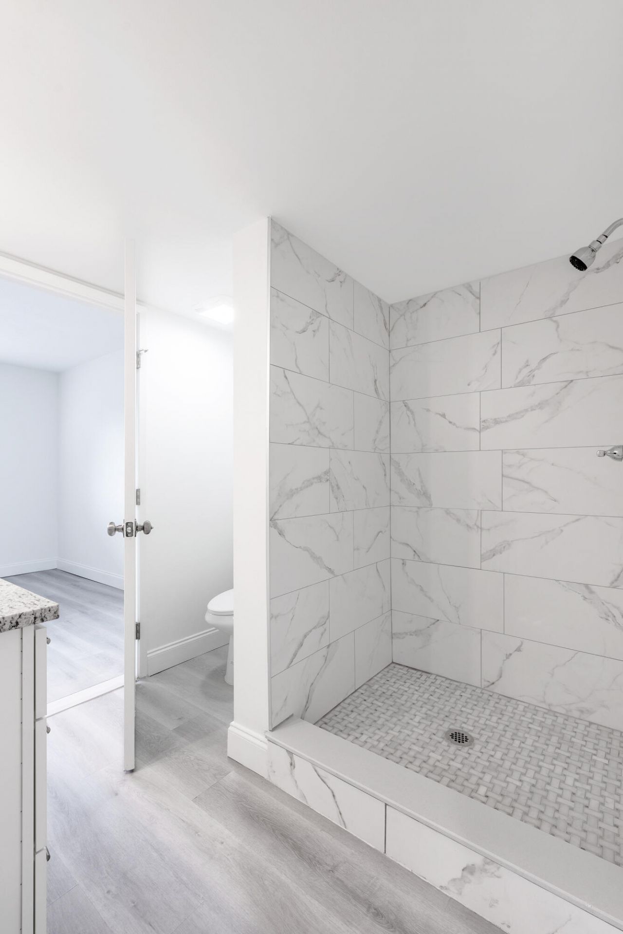 2208 S Cypress Bend Drive, Unit 407, Pompano Beach, FL 33069 Photo