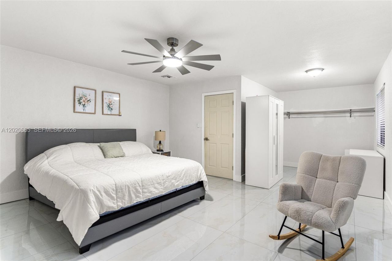 4700 NW 1st Ct , Plantation, FL 33317 Photo