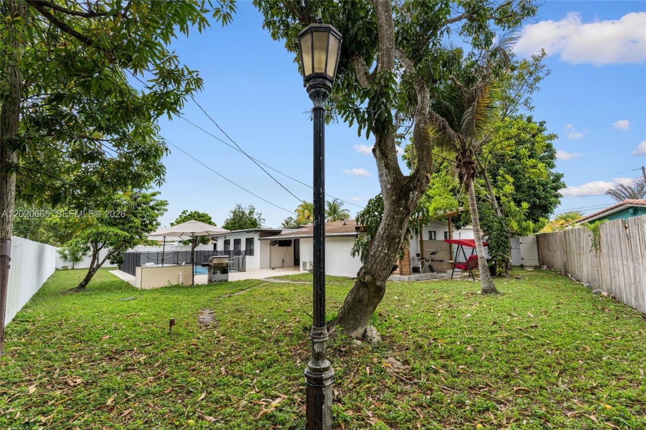 4700 NW 1st Ct , Plantation, FL 33317 Photo
