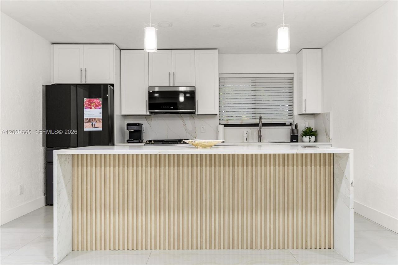 4700 NW 1st Ct , Plantation, FL 33317 Photo
