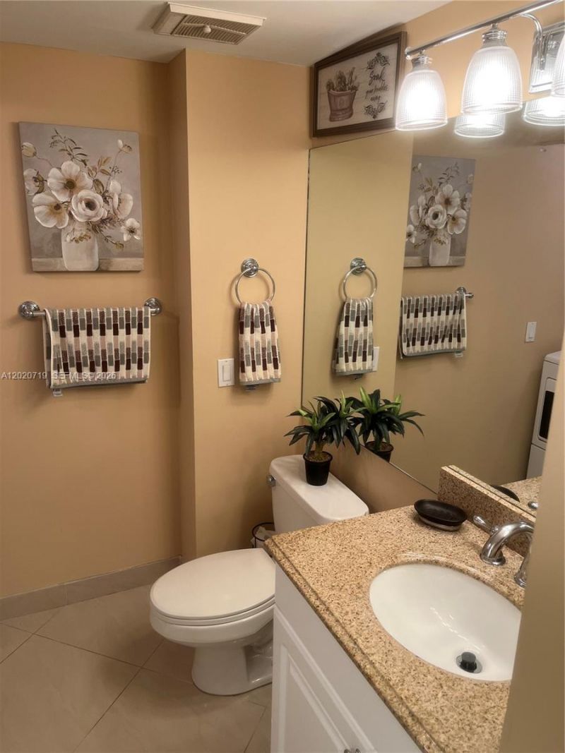 3610 Yacht Club Dr , Unit 1511 Penth, Aventura, FL 33180 Photo