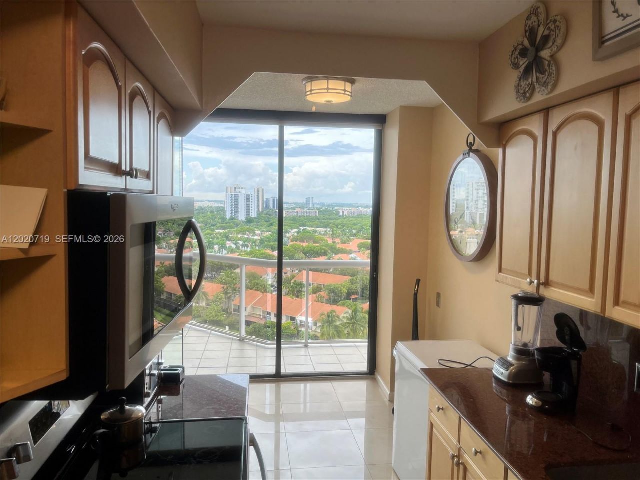 3610 Yacht Club Dr , Unit 1511 Penth, Aventura, FL 33180 Photo