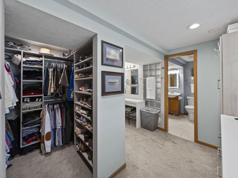 380 Highbury Cresent, Columbus, OH 43230 Photo 14