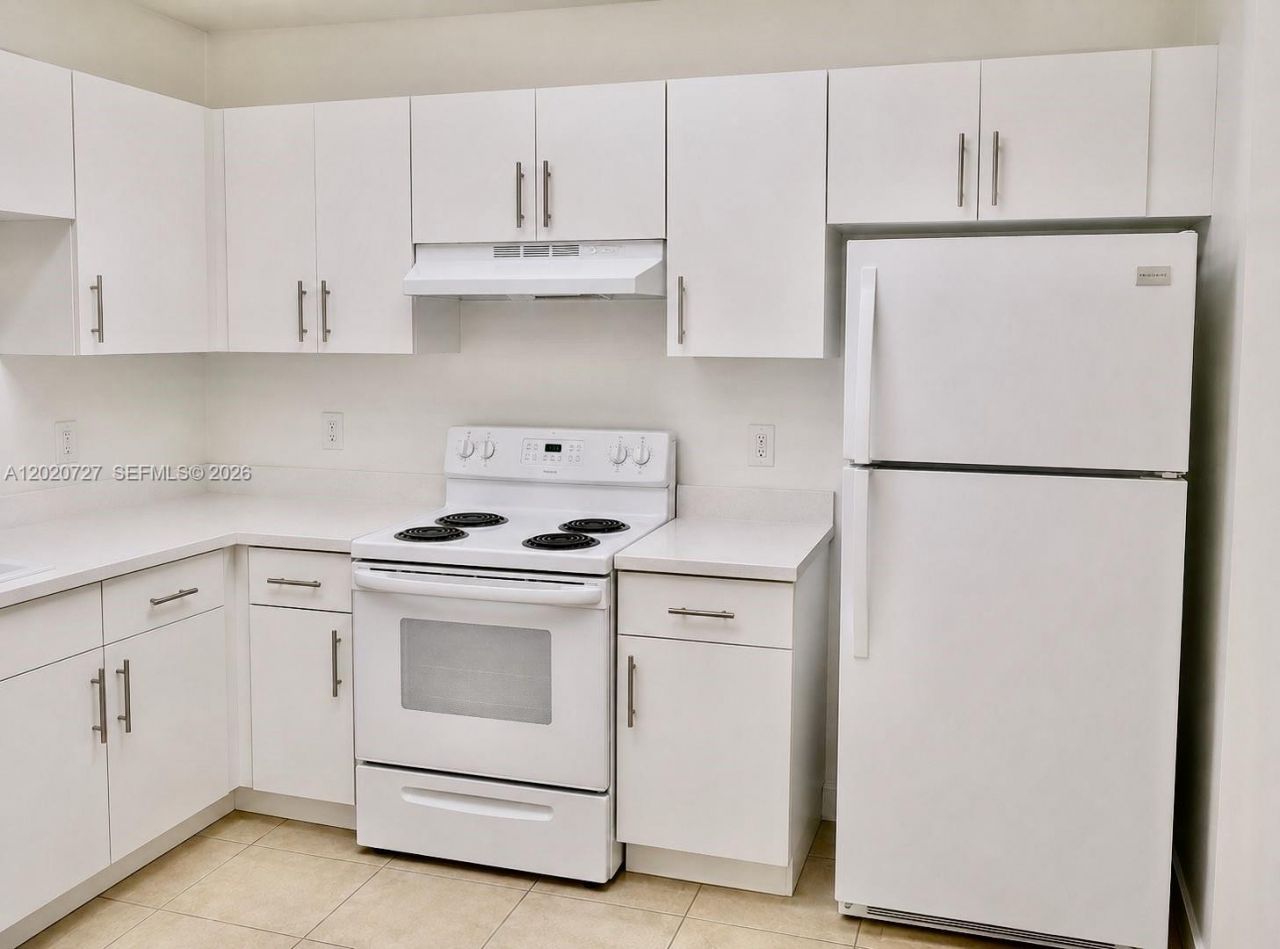 1650 SW 124th Ter , Unit 206D, Pembroke Pines, FL 33027 Photo