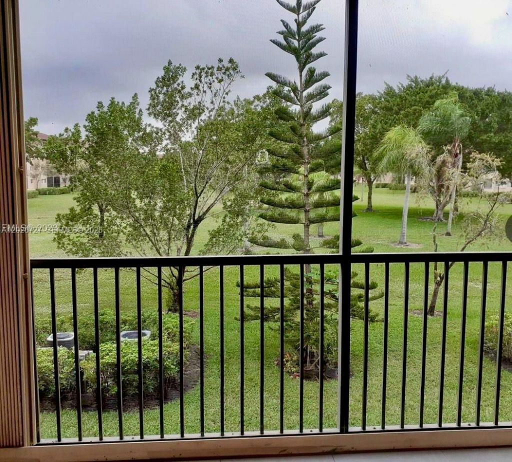 1650 SW 124th Ter , Unit 206D, Pembroke Pines, FL 33027 Photo