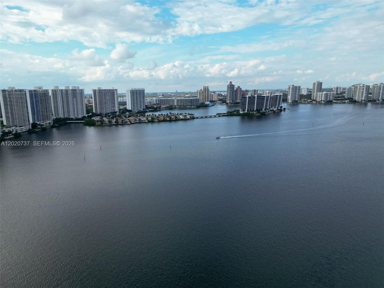 251 174th St , Unit 2302, Sunny Isles Beach, FL 33160 Photo