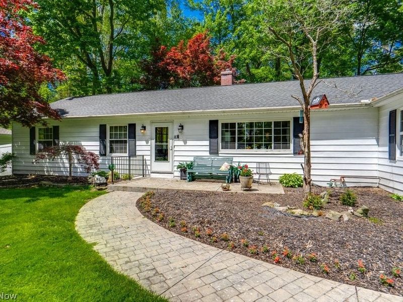 183 Timberlane Drive, Northfield Center, OH 44067 Photo 2