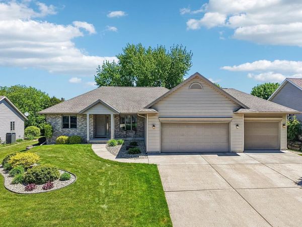 1004 Ganser Drive, Waunakee, WI 53597