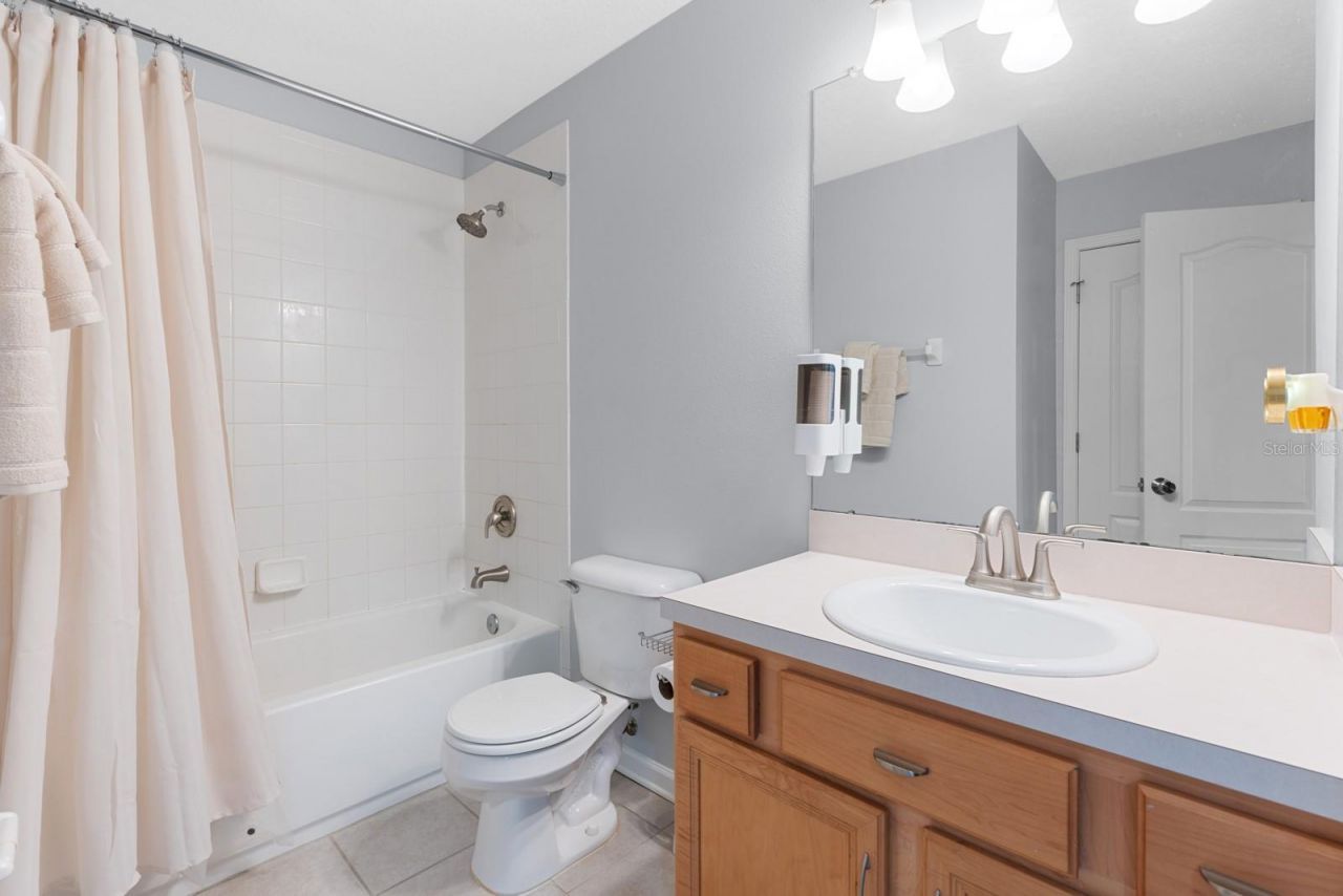 4635 Pond Ridge Drive , Riverview, FL 33578 Photo