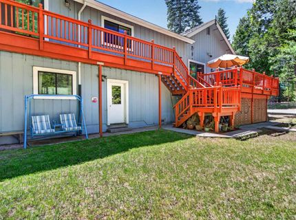 301 Raccoon Trail, Lake Almanor, CA 96020 Photo