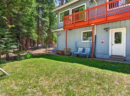 301 Raccoon Trail, Lake Almanor, CA 96020 Photo