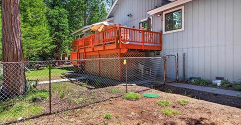 301 Raccoon Trail, Lake Almanor, CA 96020 Photo