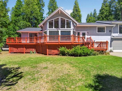 301 Raccoon Trail, Lake Almanor, CA 96020 Photo
