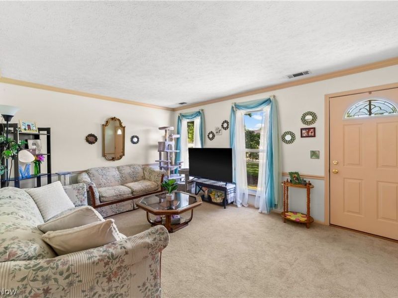 551 Carolyn Drive, Brunswick, OH 44212 Photo 8