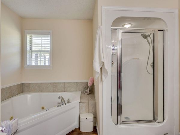 295 Sinking Creek Road, Johnson City, TN 37601