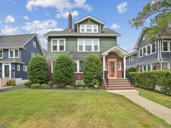 238 Park St, Unit 2, Montclair, NJ 07042