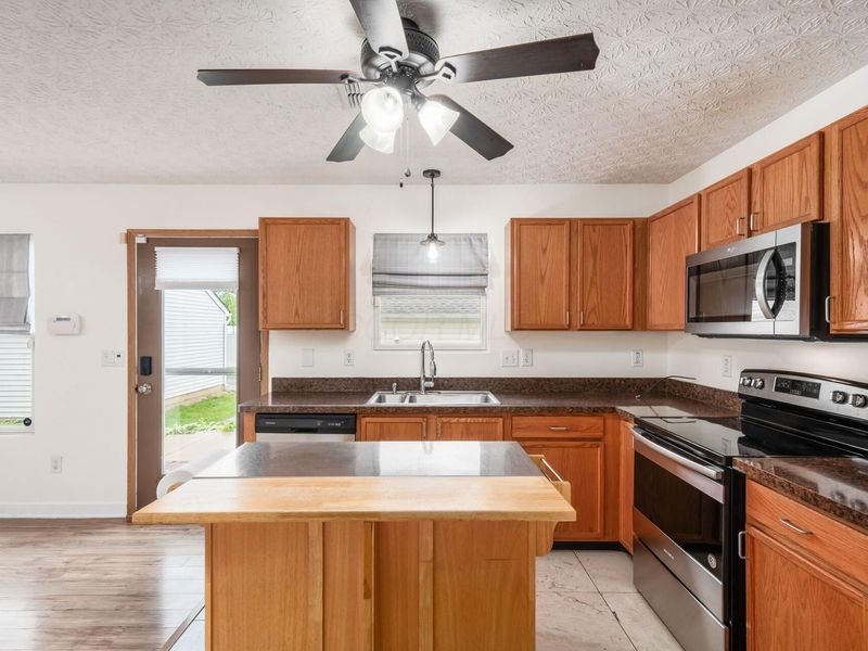 4808 Mattox Street, Columbus, OH 43228 Photo 17