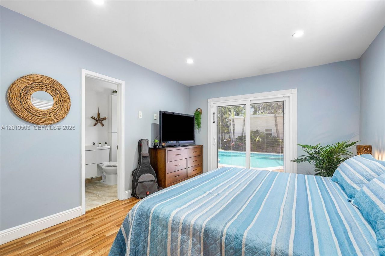 3021 N 72nd Way , Hollywood, FL 33024 Photo