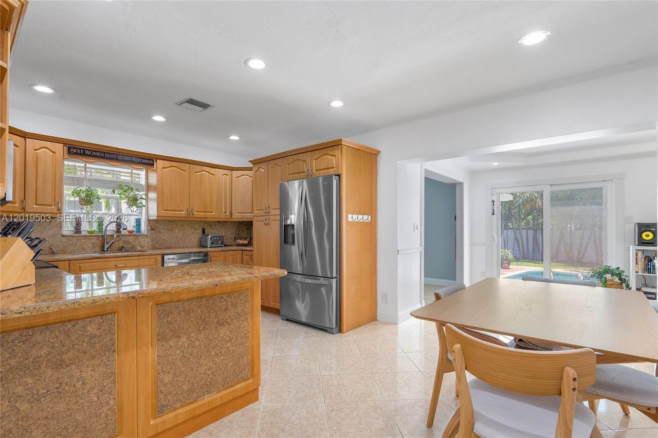 3021 N 72nd Way , Hollywood, FL 33024 Photo