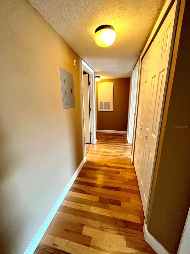 13827 Fairway Island Drive, Unit 1228, Orlando, FL 32837 Photo