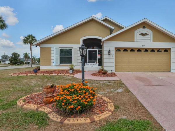 210 LINGER LANE, SUN CITY CENTER, FL 33573