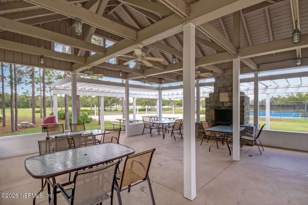8630 Charlesgate Circle N, Jacksonville, FL 32244 Photo